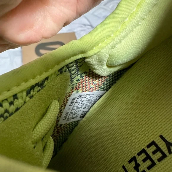 Yeezy frozen yellow - Picture 4 of 6